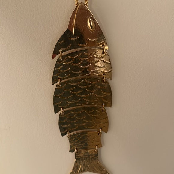 Fish necklace - Picture 2 of 5